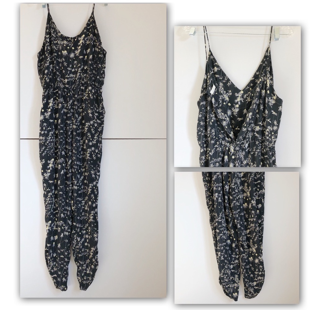 H&M Jumpsuit W/Open Back Design || L ||